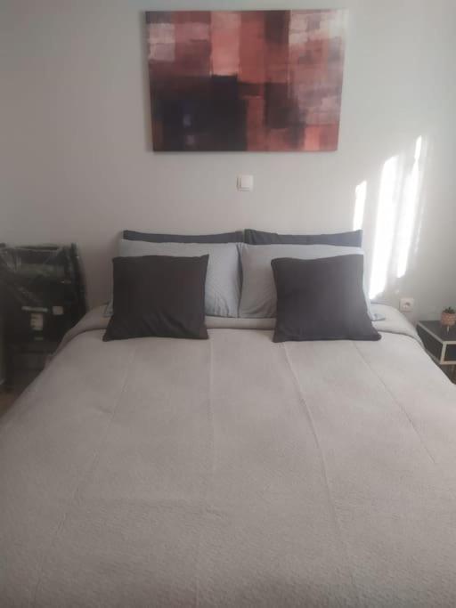 Studio Apartment With All Amenities In Kolonaki เอเธนส์ ภายนอก รูปภาพ